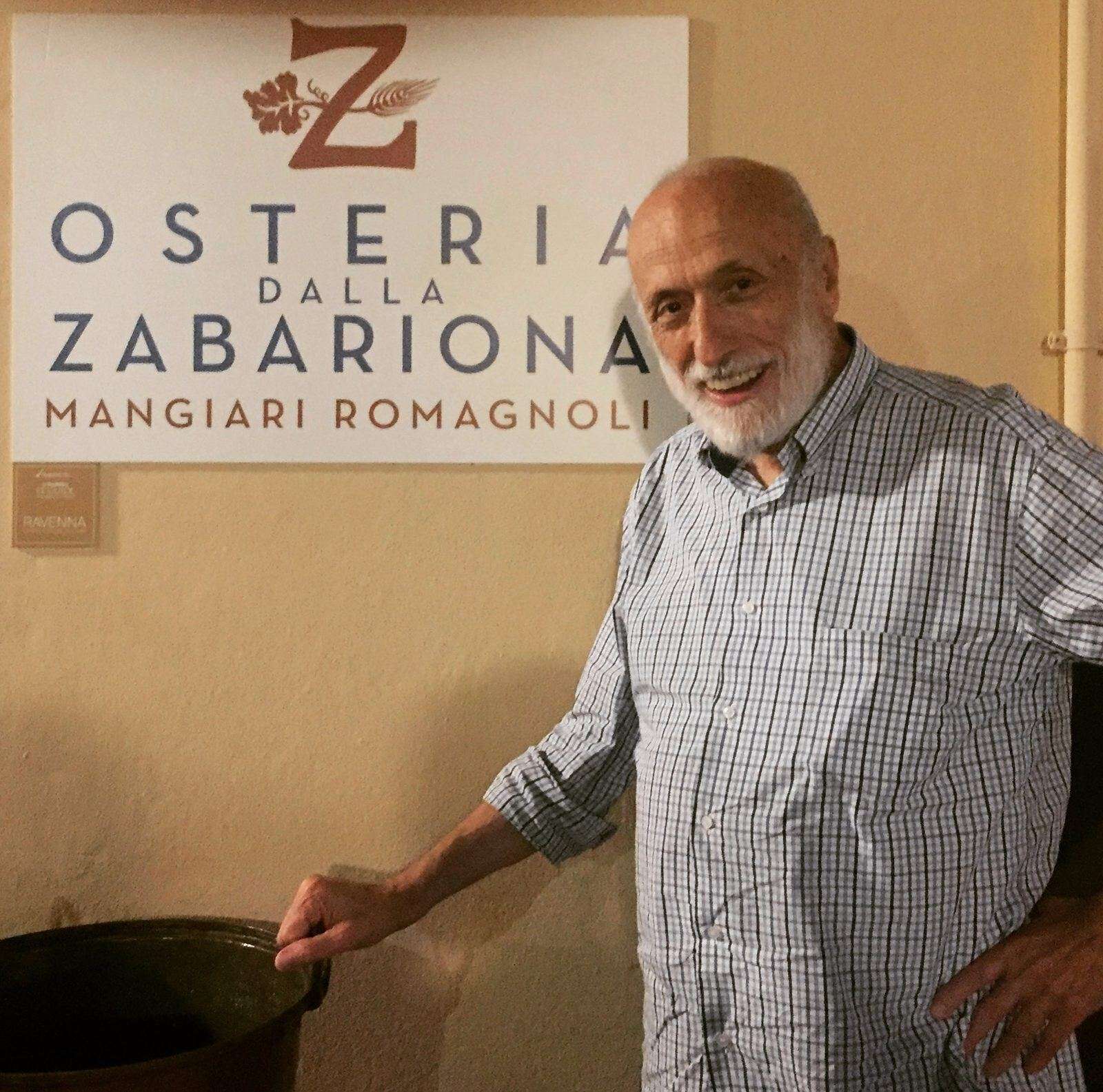 Carlo Petrini en la Osteria dalla Zabariona